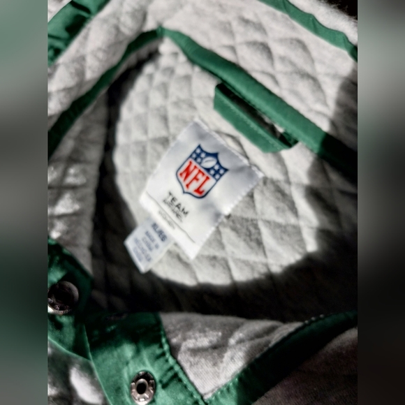 Green Bay Packers Quilted Sweater - Picture 3 of 3